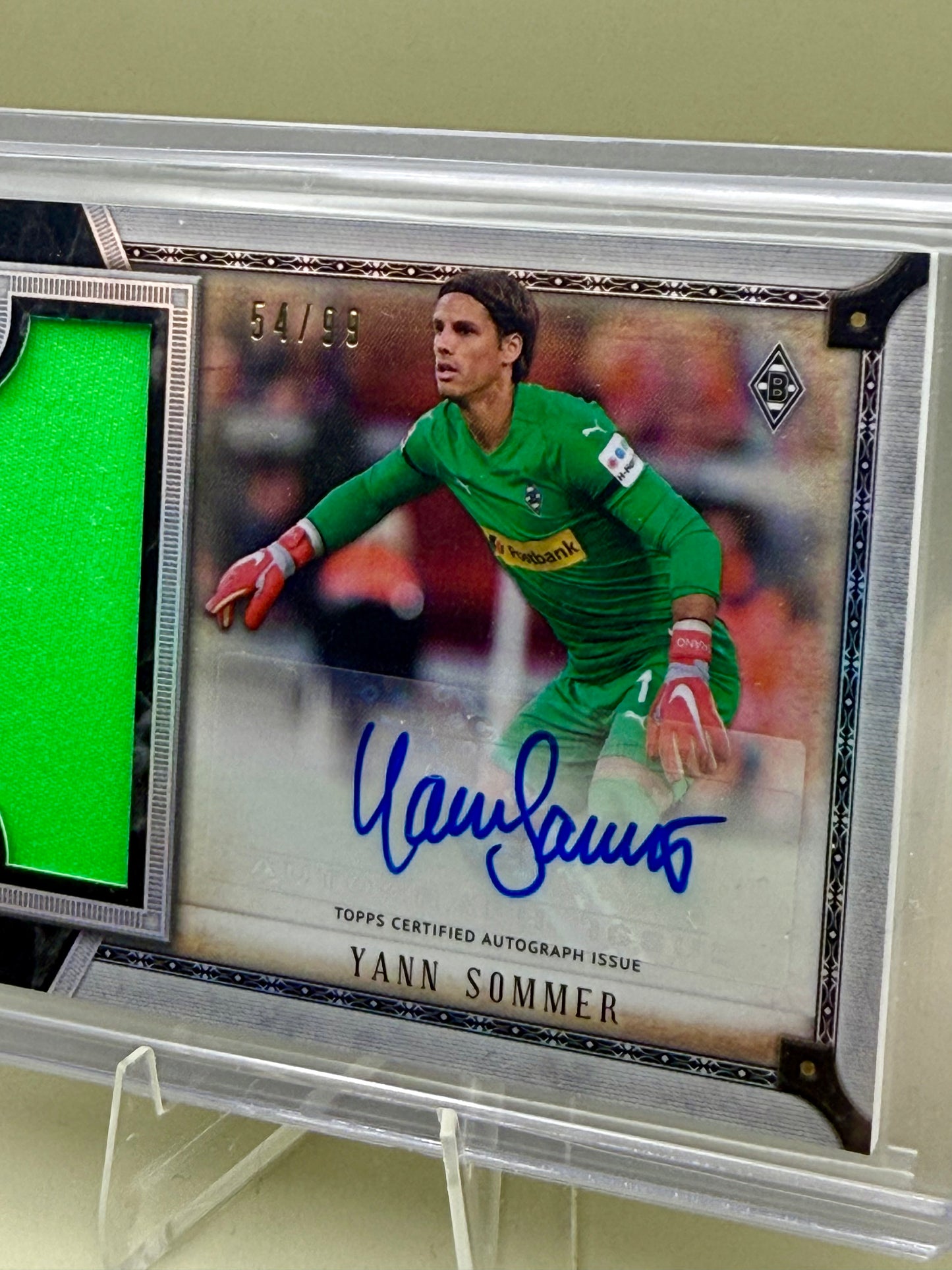 Yann Sommer | Borussia Mönchengladbach | Autogramm Jumbo Relic Karte | limitiert 54/99 | Topps Museum Collection 2018/19