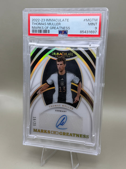 Thomas Müller | Deutschland |Panini Immaculate 2022/23 | Marks of Greatness | PSA 9 | Auto | limitiert 18/25